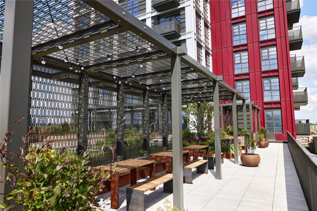 6th Floor Terrace