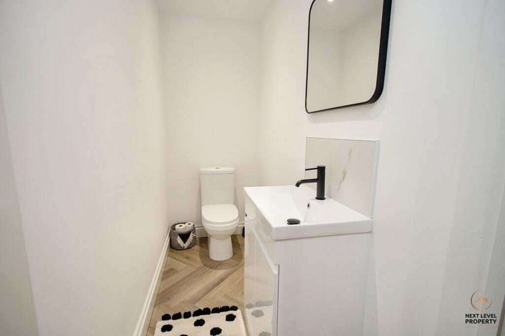 Ground Floor Cloakroom