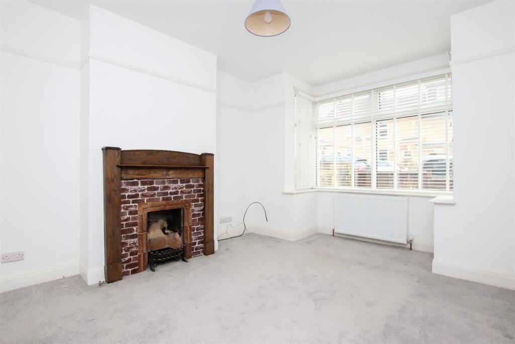 Living room.jpg