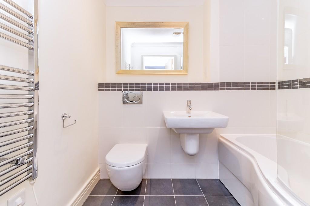 Main bathroom