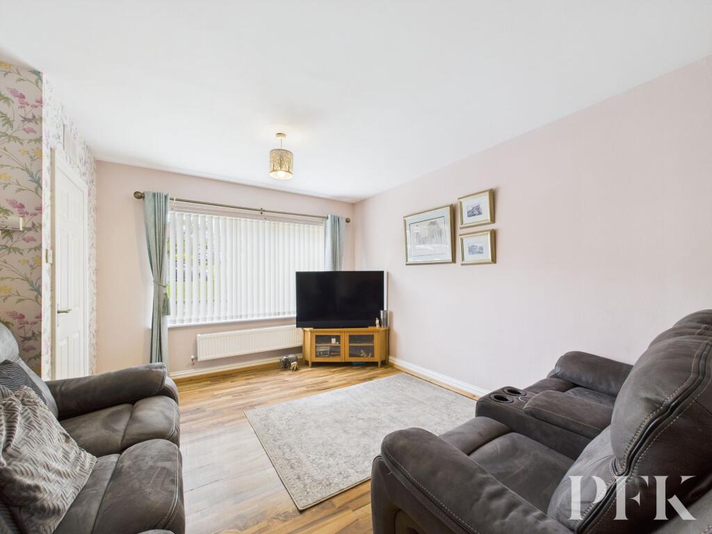 Living Room / Dining Room