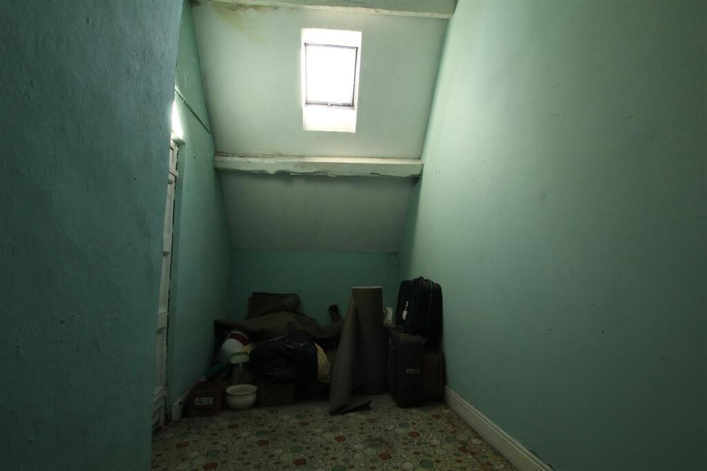 Bedroom One - Annex Room (2).JPG