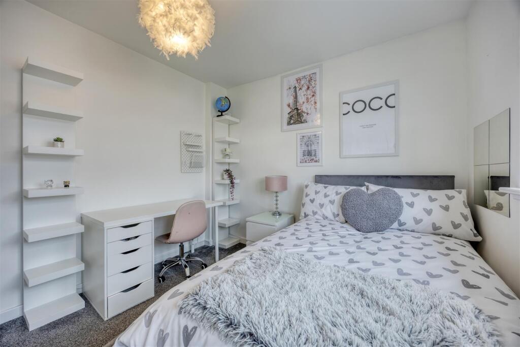 12_WOODSIDE_AVE_LENZIE_017.JPEG