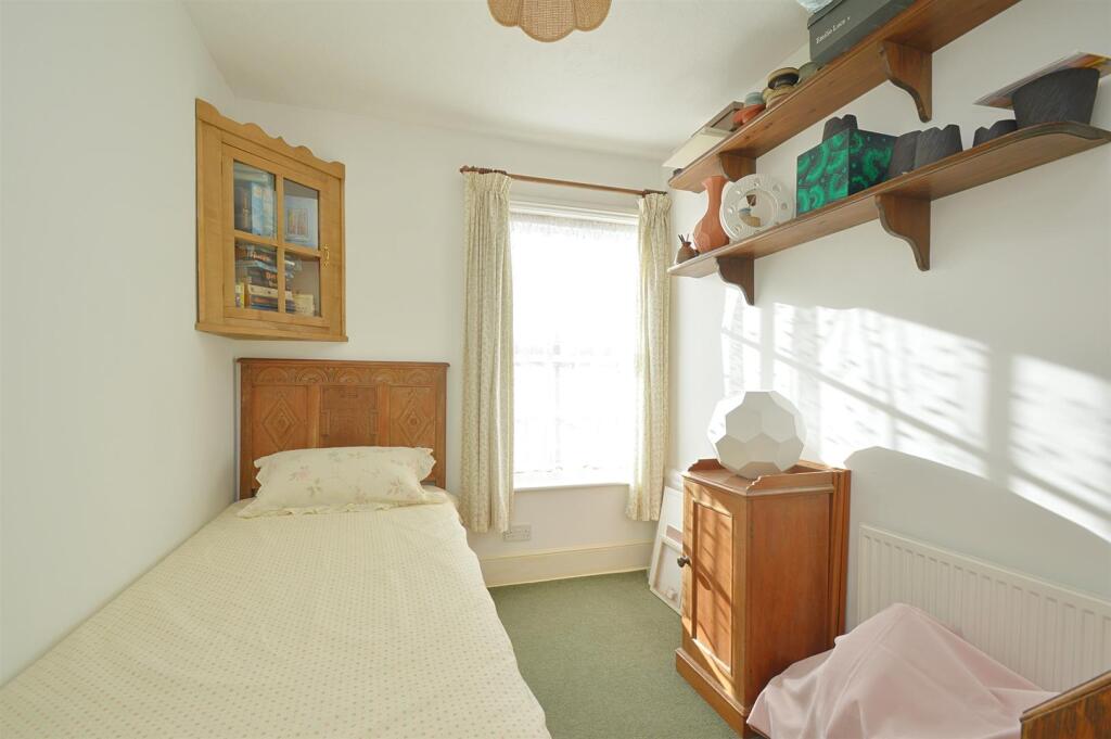resizedBed3.jpg