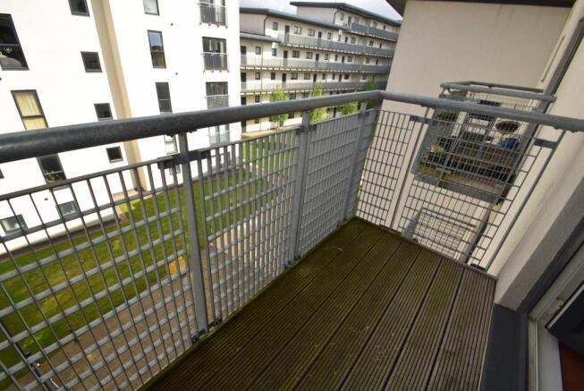 21896 STR-FAH10L1UGE IMG 07 0000 Max 656x437 T202512051025.jpg