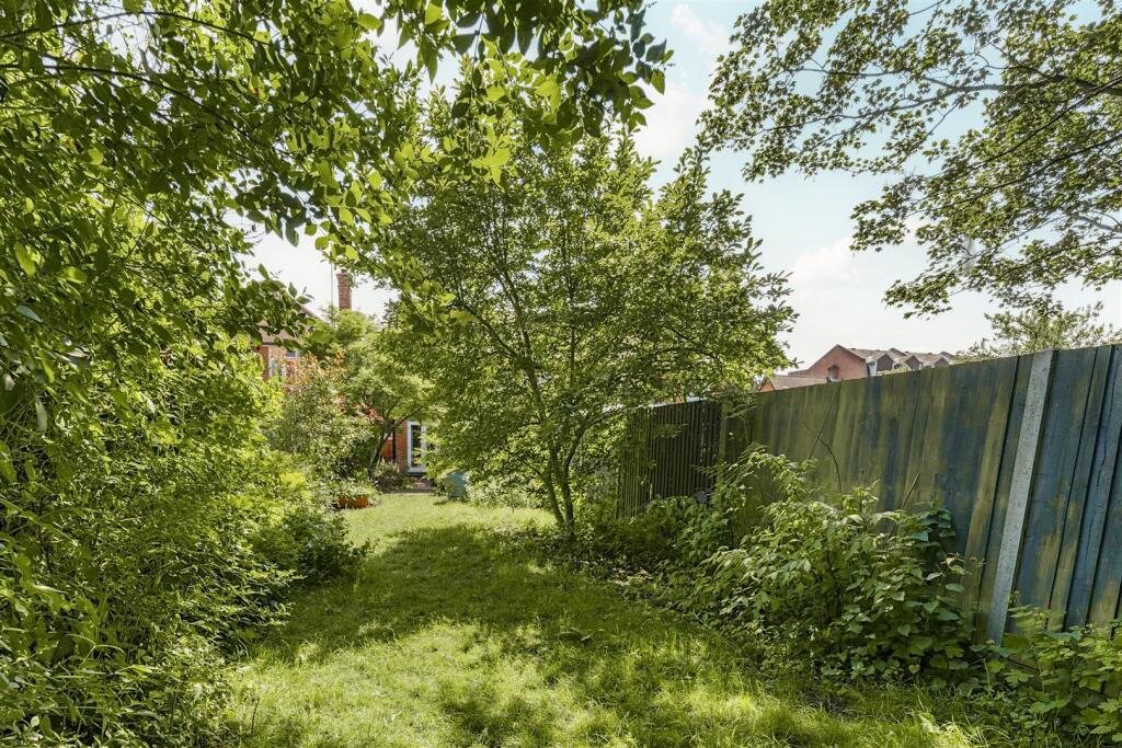 1289809-17-682481c300ef9-ARW1289809-17-682481c300e