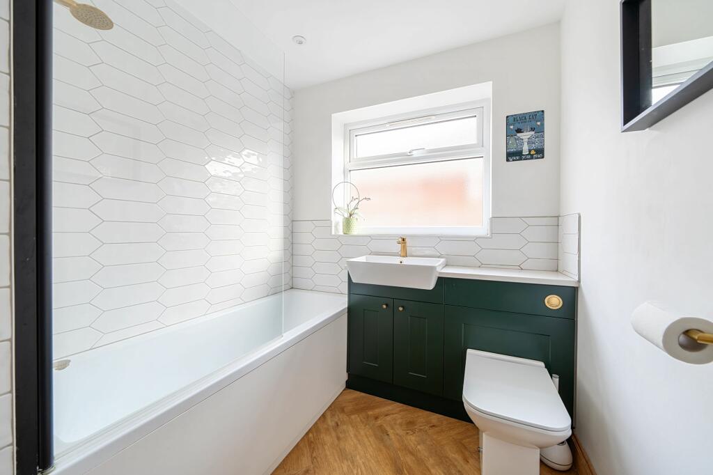 Bathroom (1)
