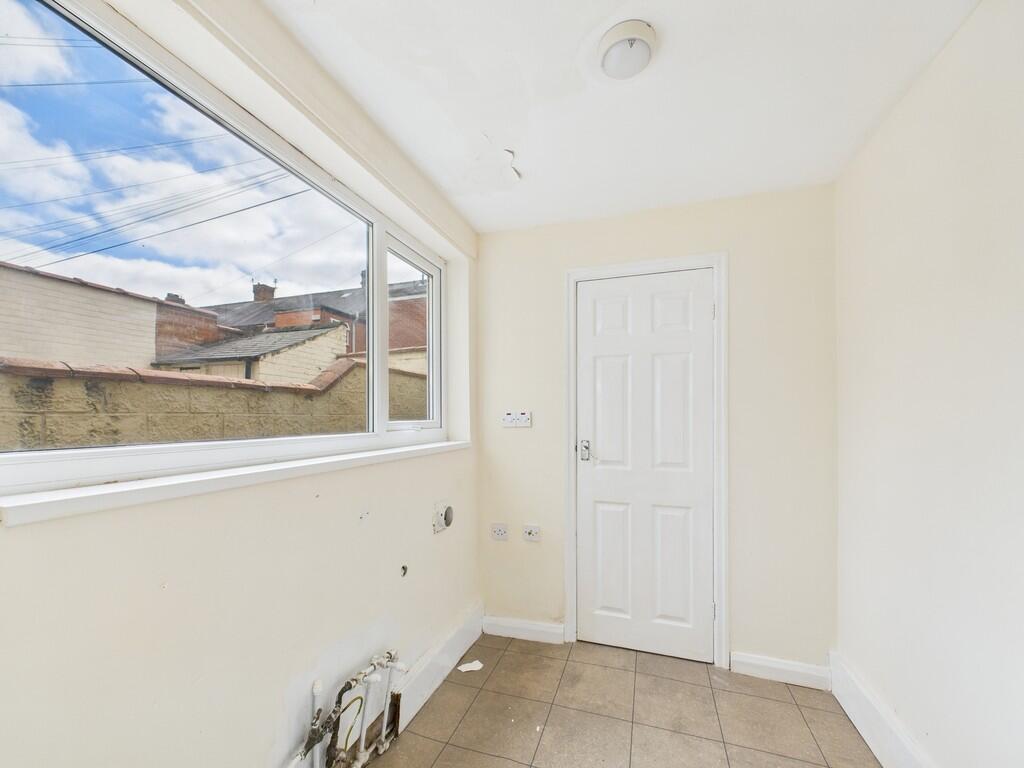 CAM01835G0-PR0316...