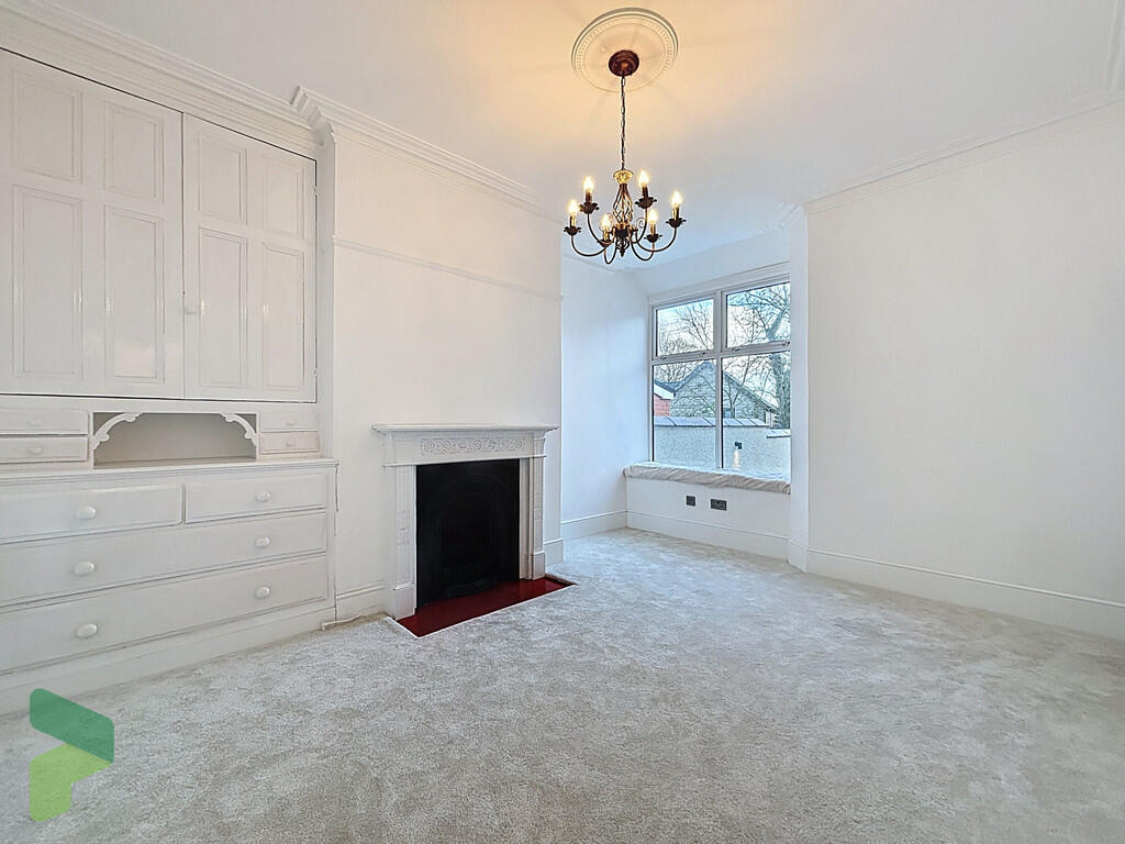 Living or dining ...