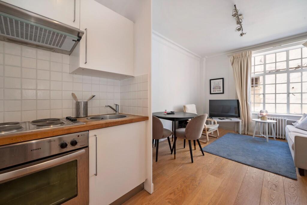 RECEPTION &amp; KITCHEN 2.jpg