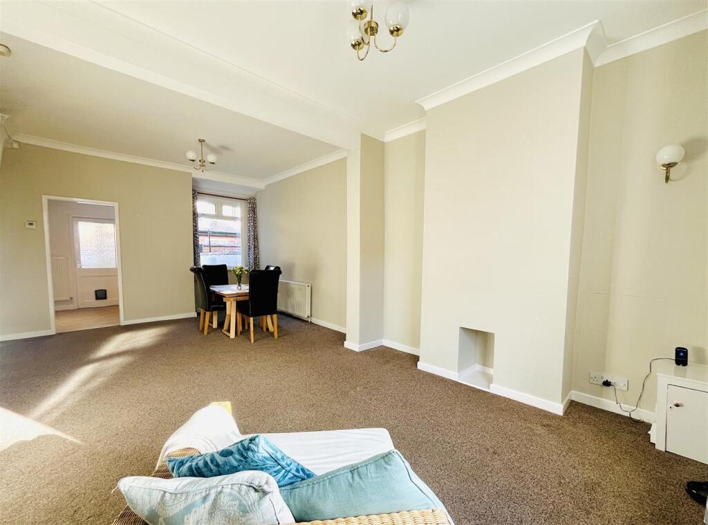 Living &amp; Dining Room Aspect 2