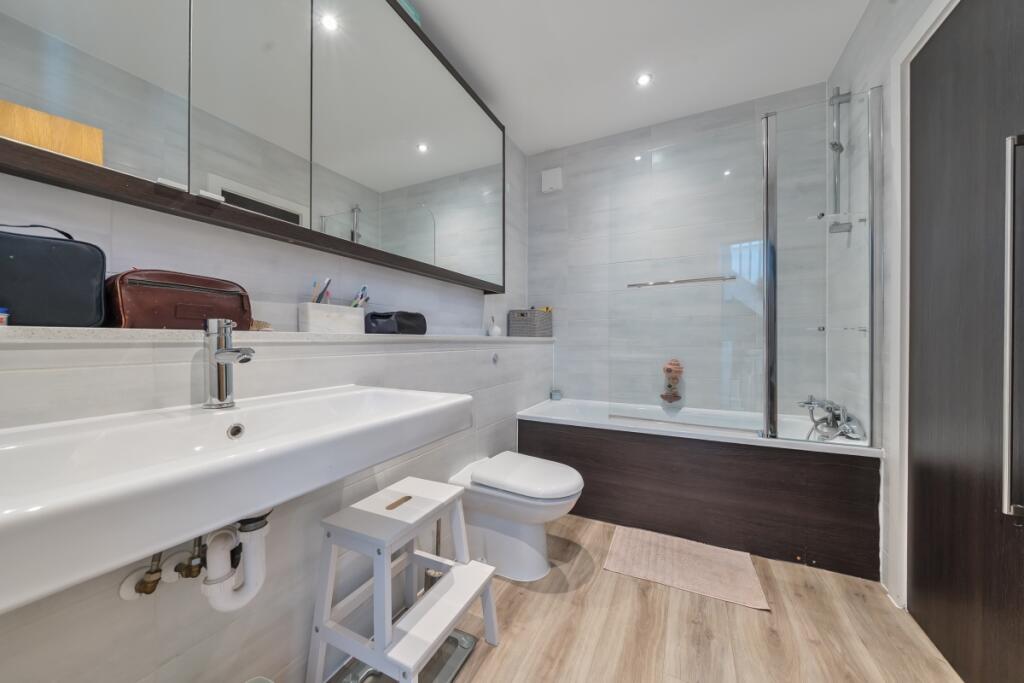 1312115-16-685028...