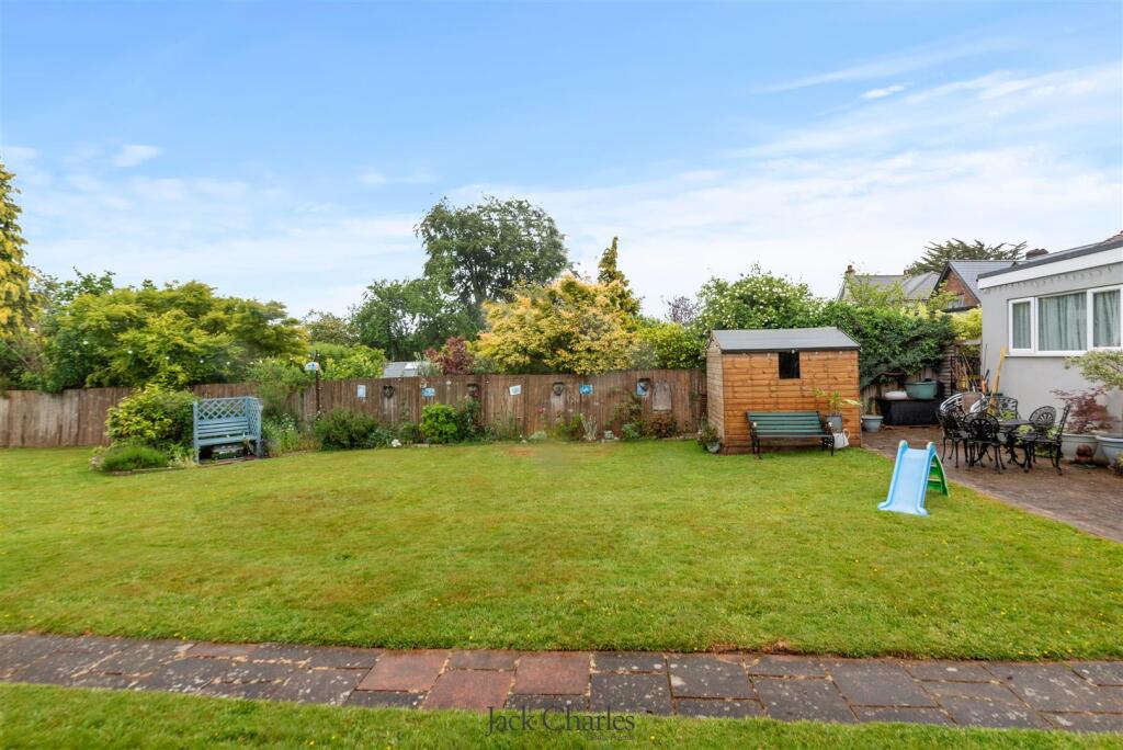 41 Lower Green 29.jpg