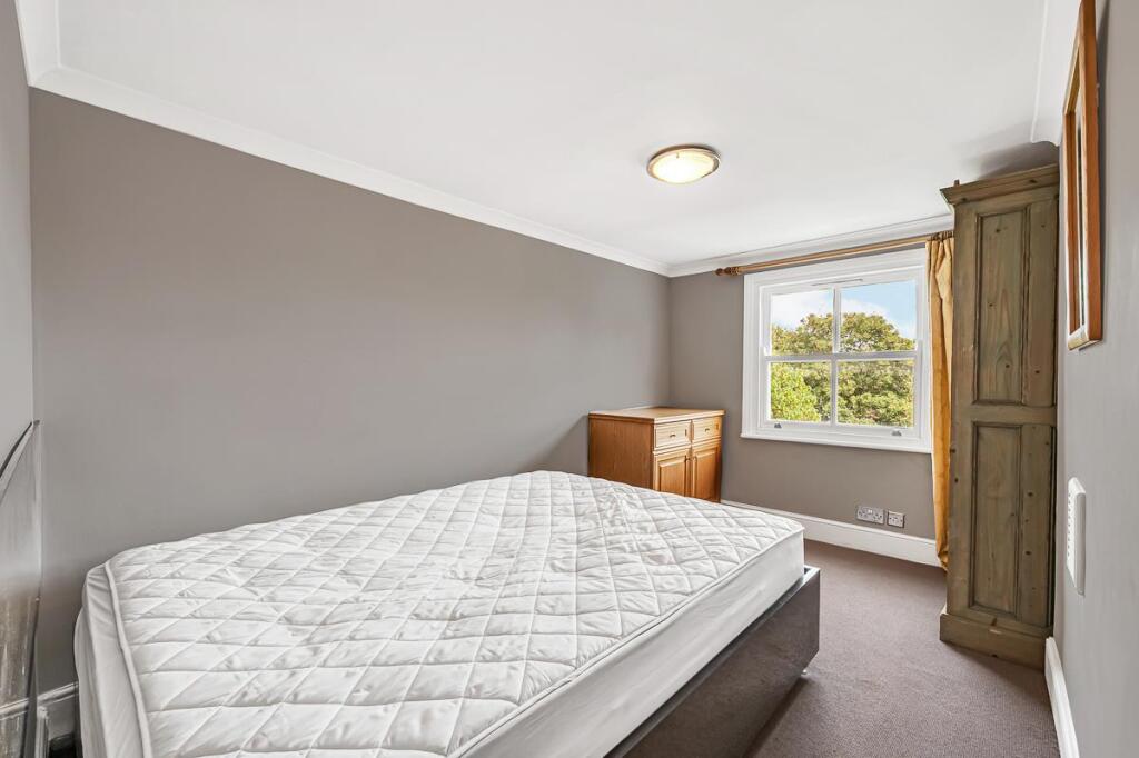FFF - 25 Boscombe Road-14.jpg