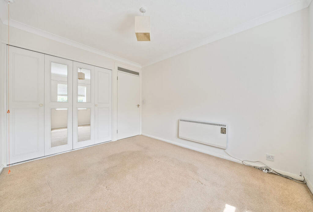 1328554-11-6883bb...