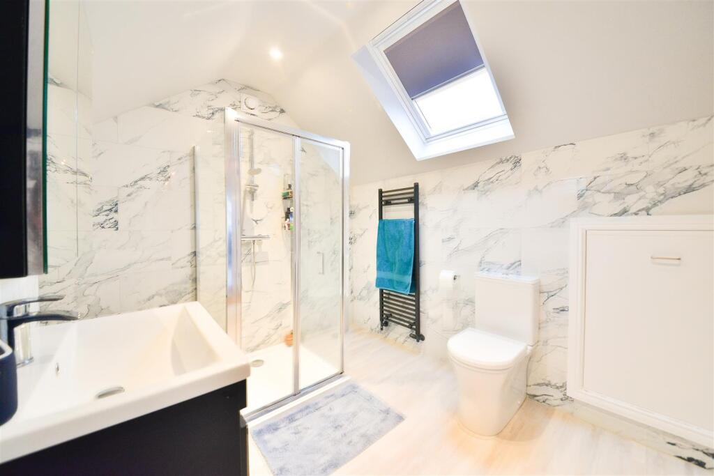 Loft En-Suite