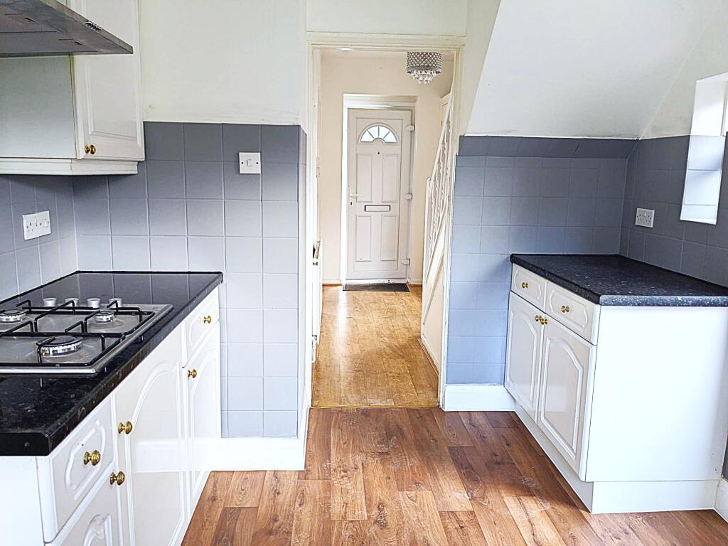Kitchen/Hallway