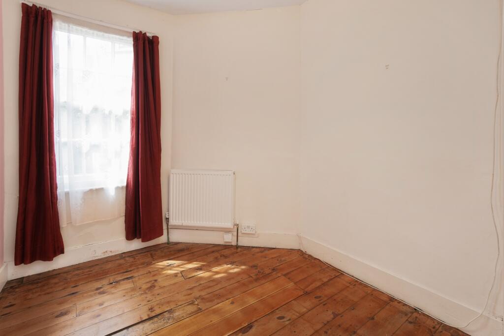 second bedroom photo 