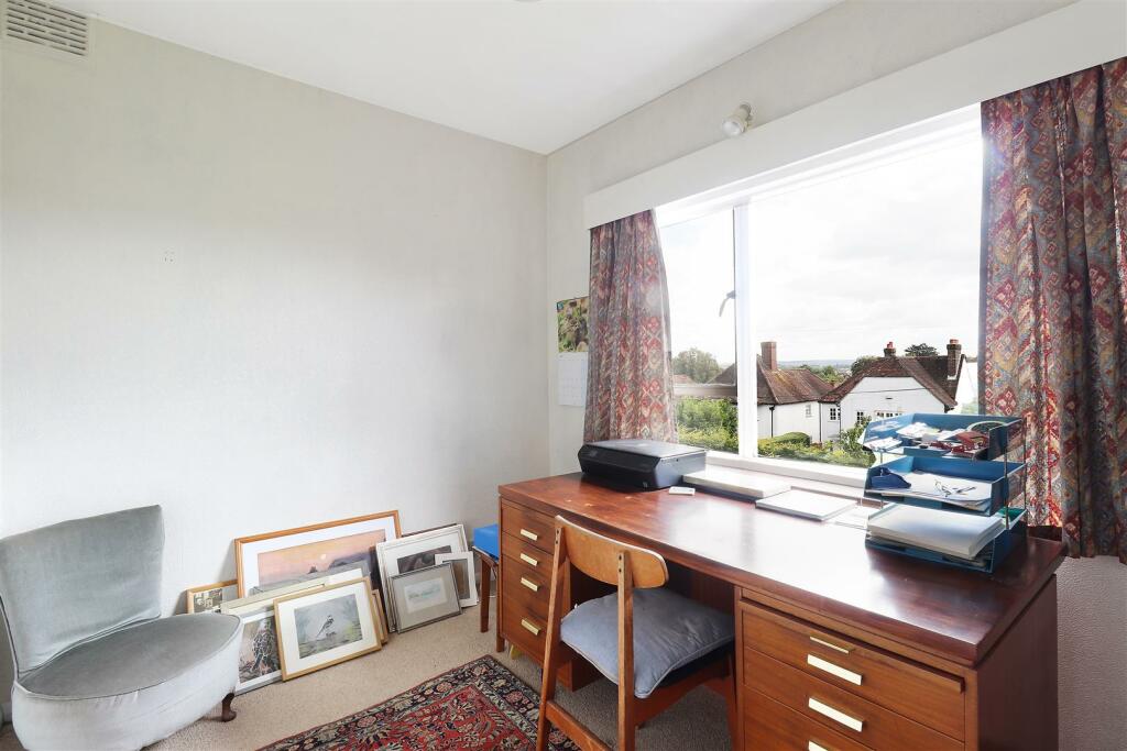 Bedroom 3.jpg