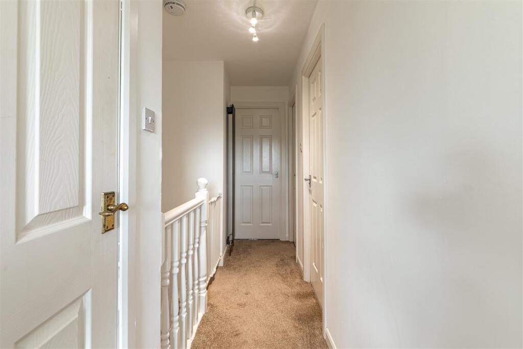 3 Abbotsview Gardens Galashiels 42.jpg