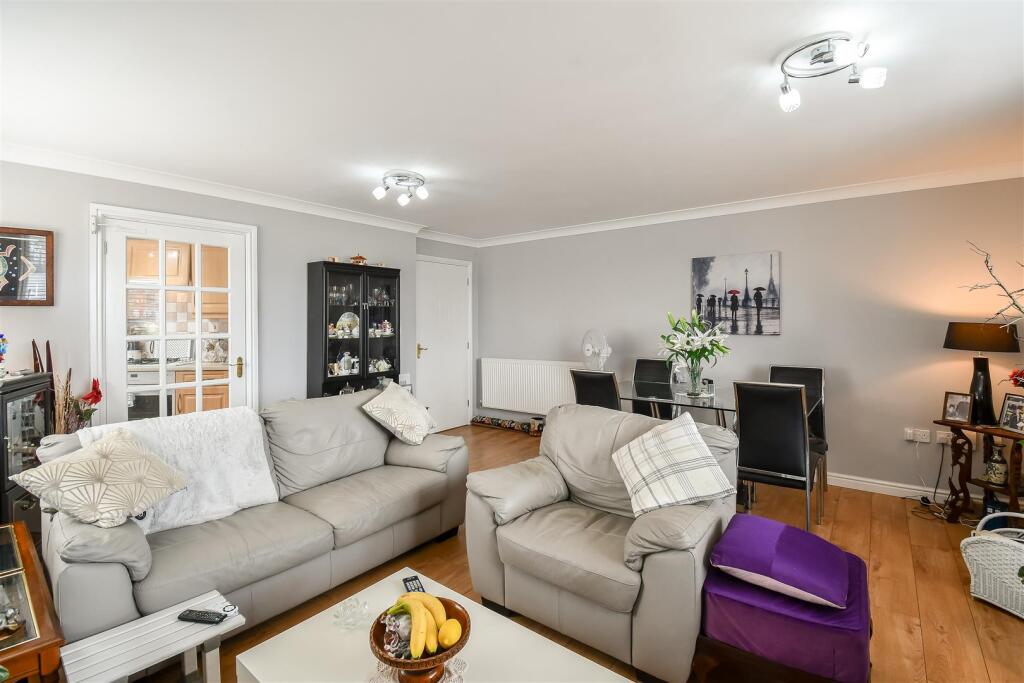 Living / Dining Room
