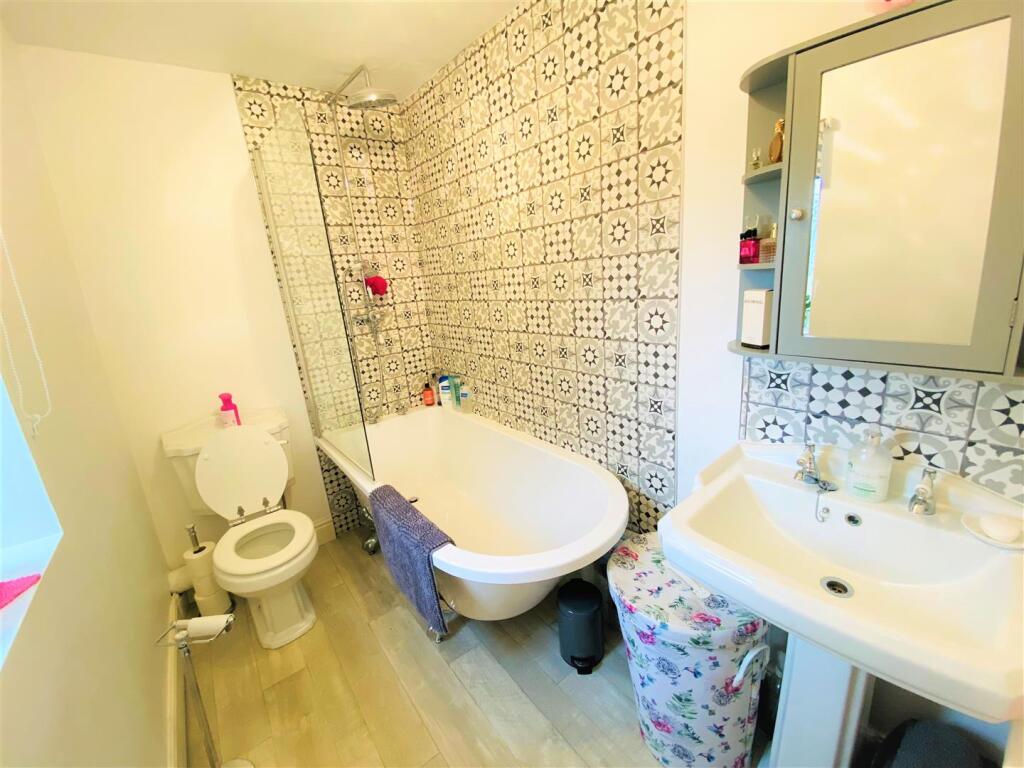 SouthTerrace8.jpg