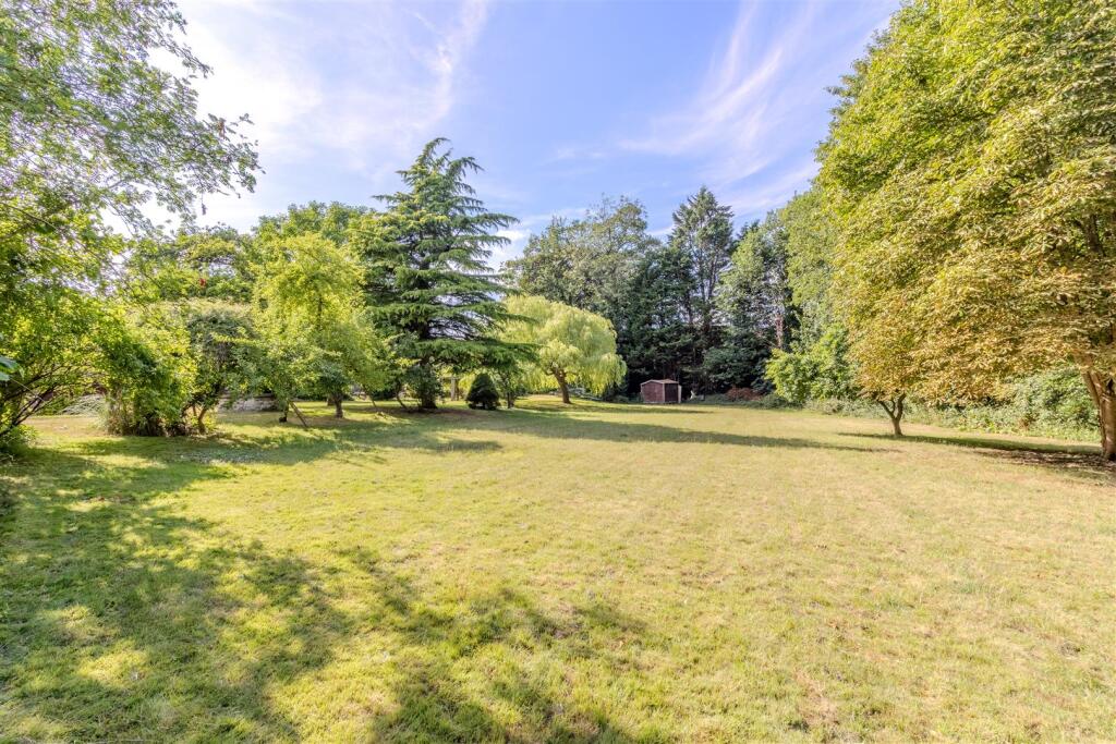 Cliffe House (14 of 36).jpg