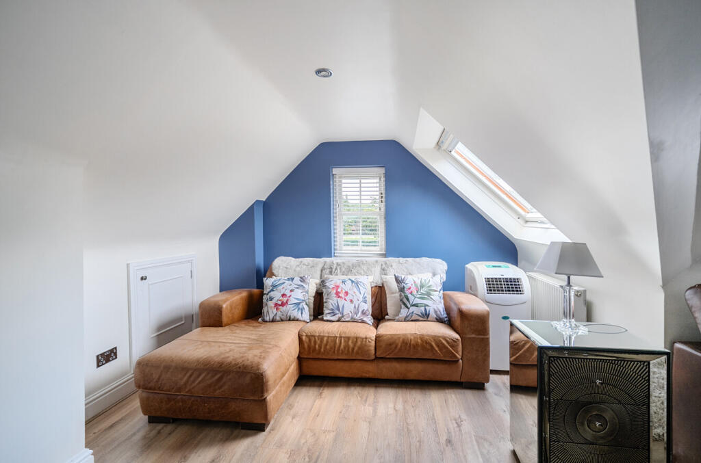 1326217-20-687526...