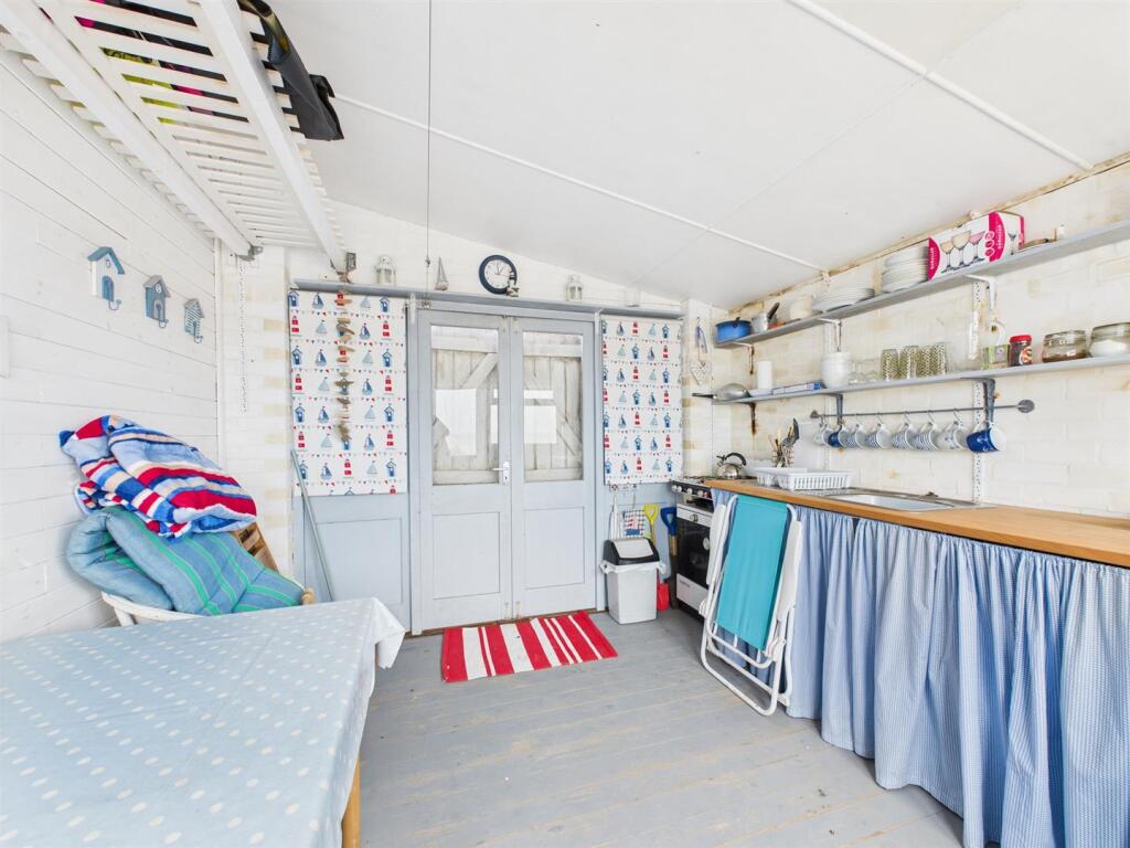 Beach Hut