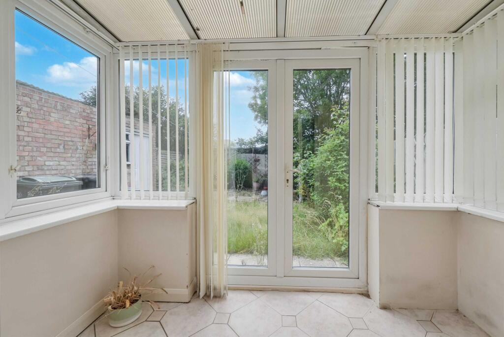 29 Thruxton Road, Havant, Hampshire, PO9 4DG