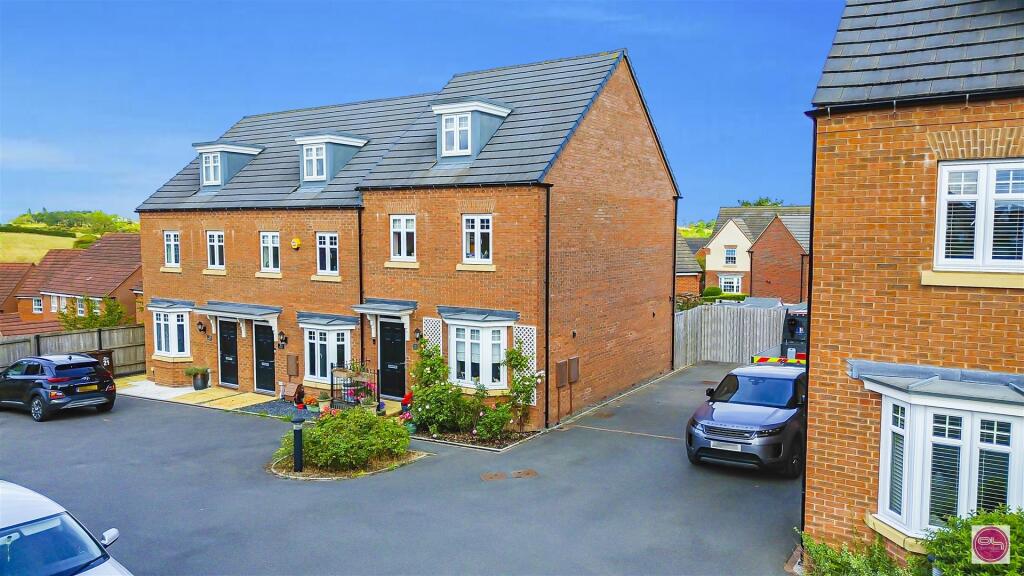Rook Avenue, Burton on Trent (4).jpg