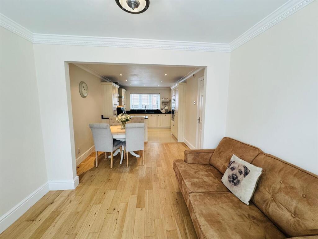 Kitchen Dining Family Room