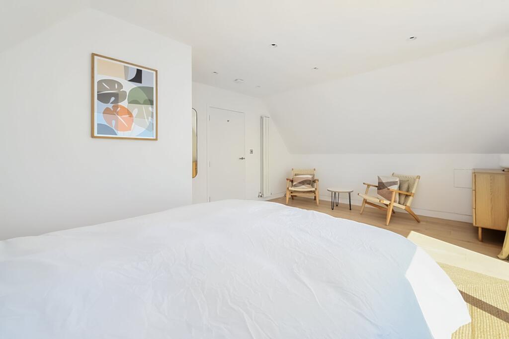 Master Bedroom Alt 2