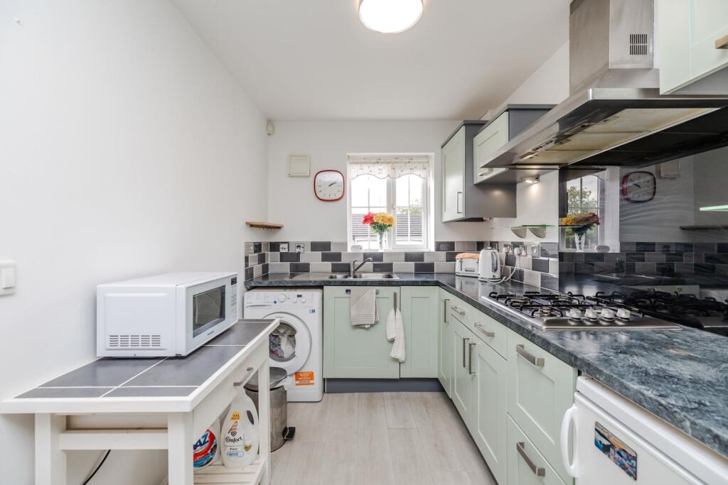 C.9QueensburyGate,NE128JW-13