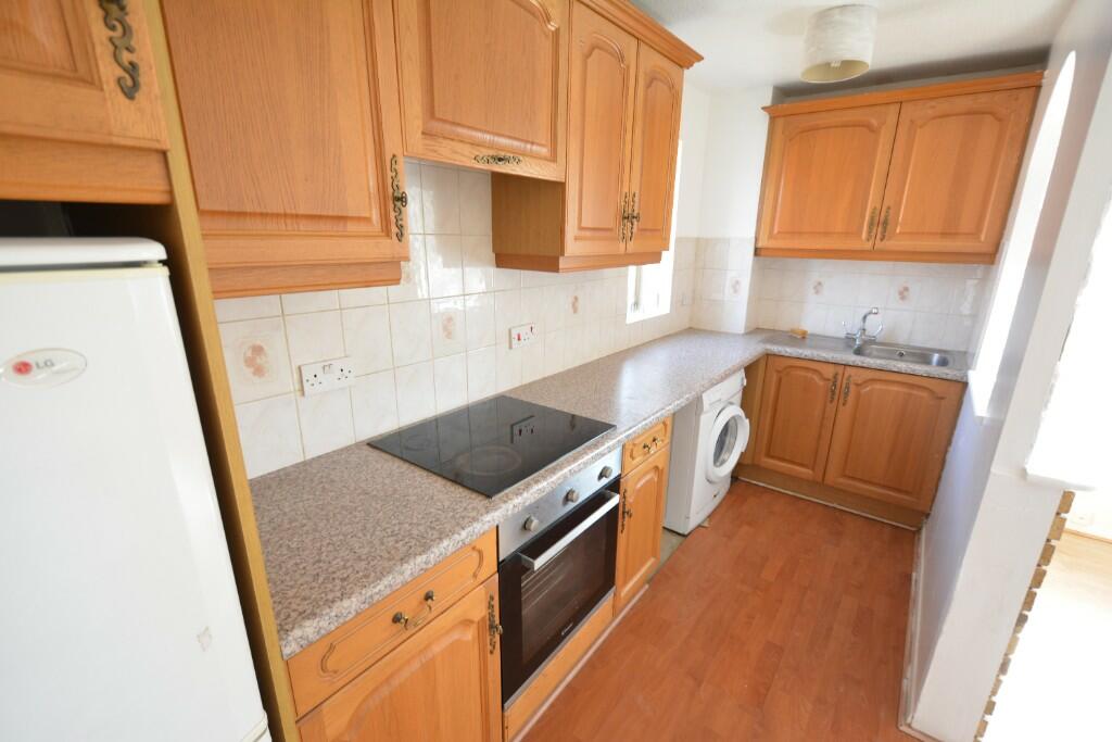 Fitted Kitchen: