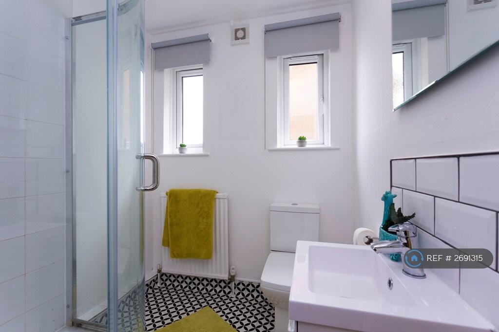 Brand New Bathroom With Power Shower