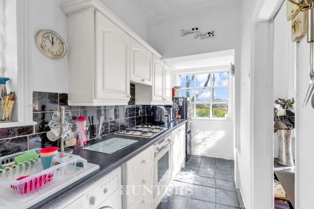 Higher Wood Street (10).jpg