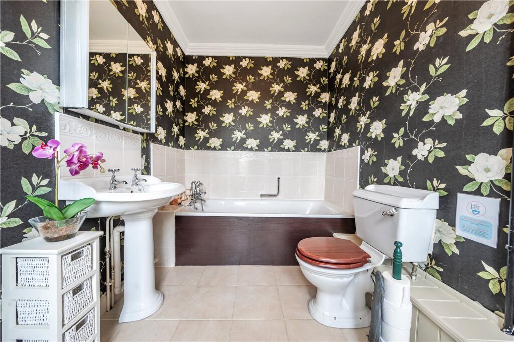 Second En Suite