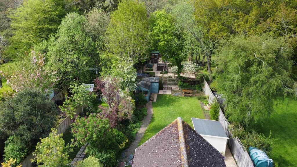 dji_fly_20250424_153214_700_1745505142280_photo_op