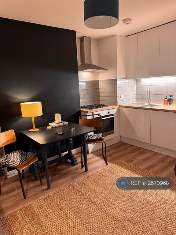 Living Room/Kitchen - Re-Decorated