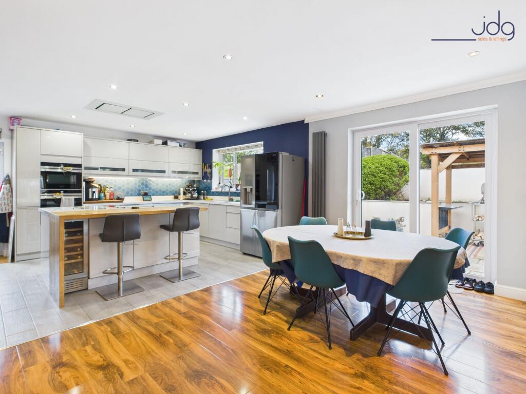 Kitchen and Diner