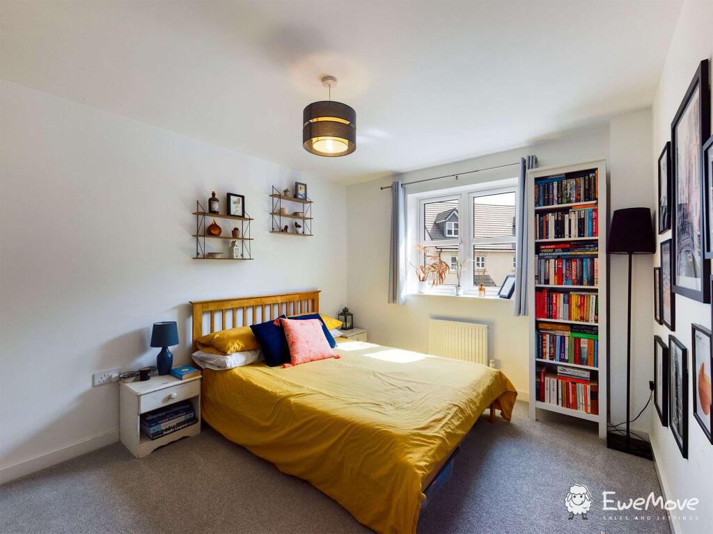 Bedroom 3 (Double)