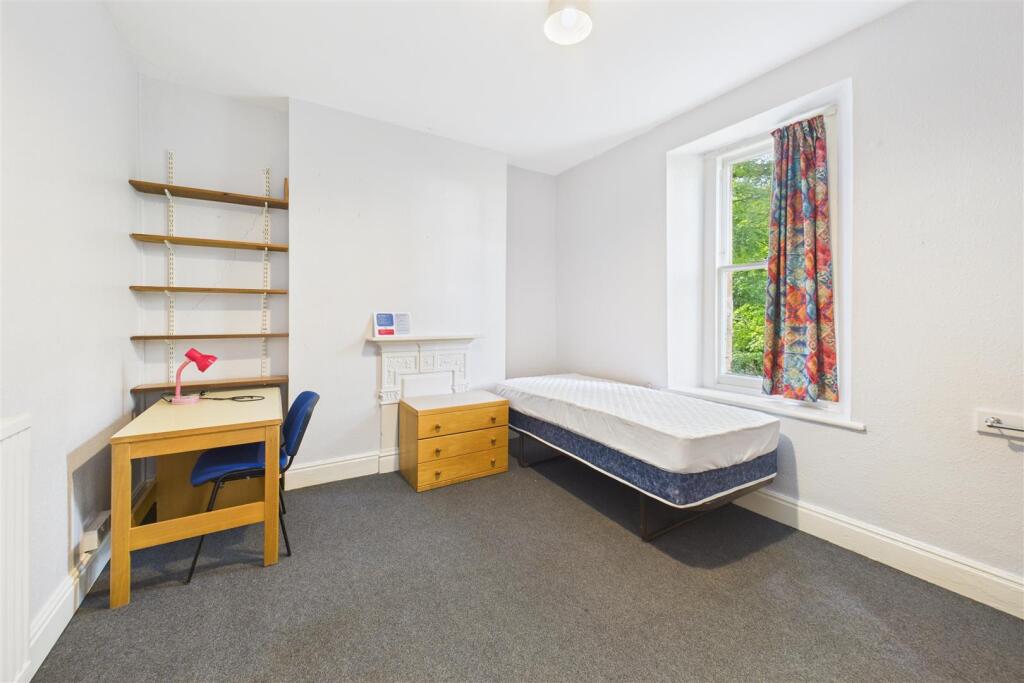 121 Redland Road, Redland, Bristol, BS6 6QX | Free