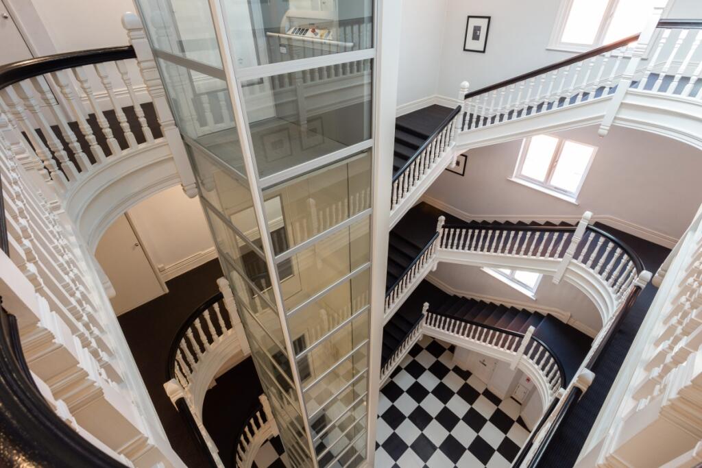 12 Royal Mansions...