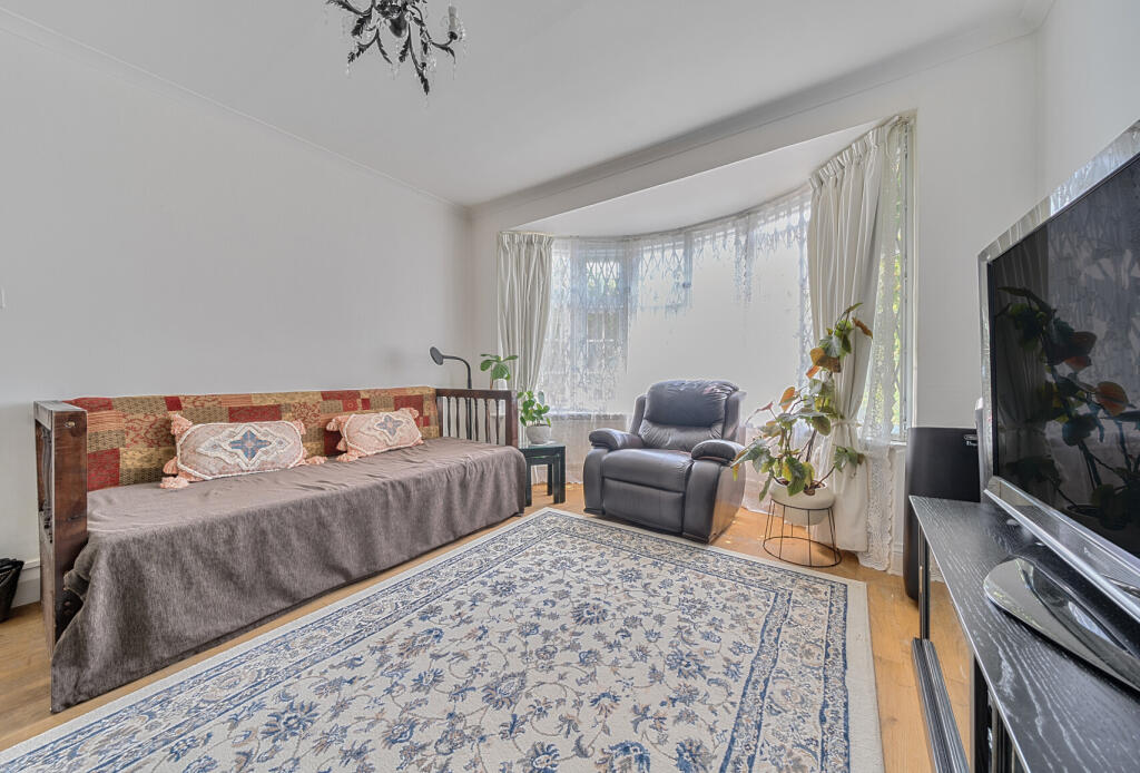 1310835-9-684afa2...