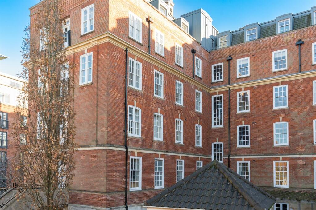 LeicesterHouse-018.jpg