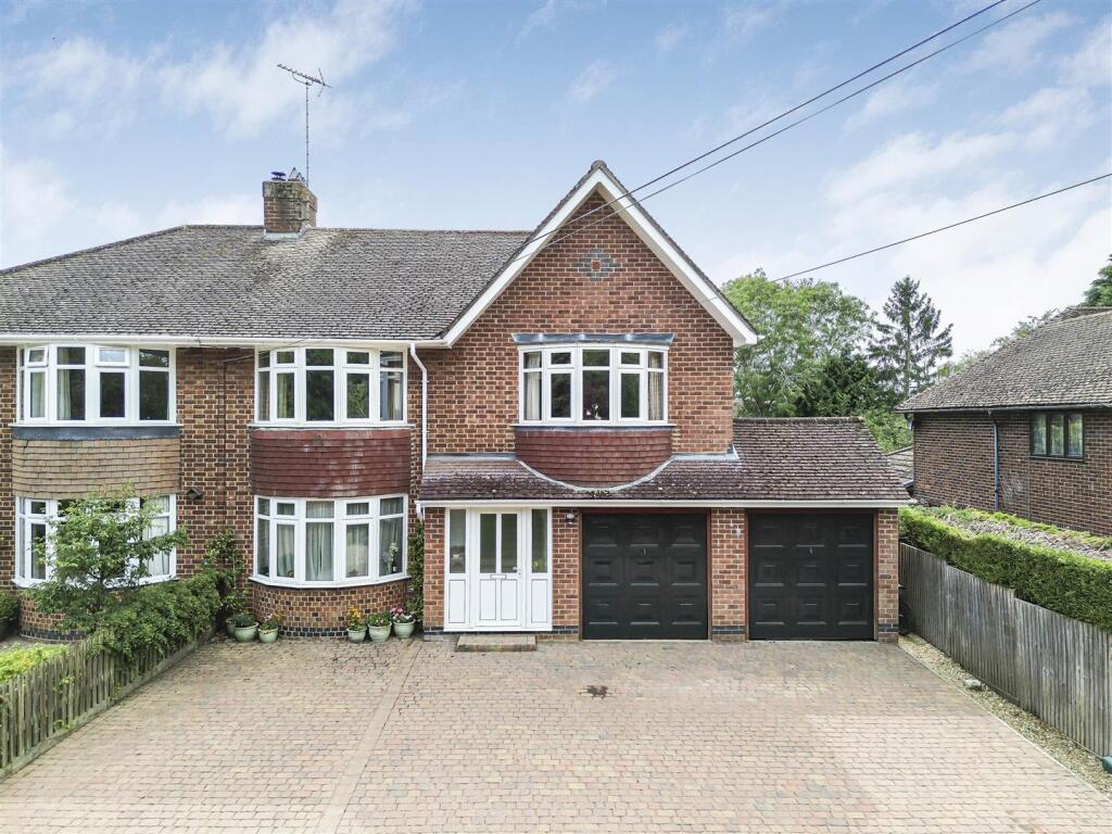 61 London Road, Towcester (33).JPG