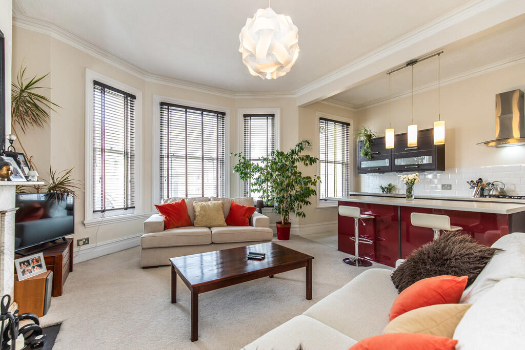 4, 16 Cambridge R...