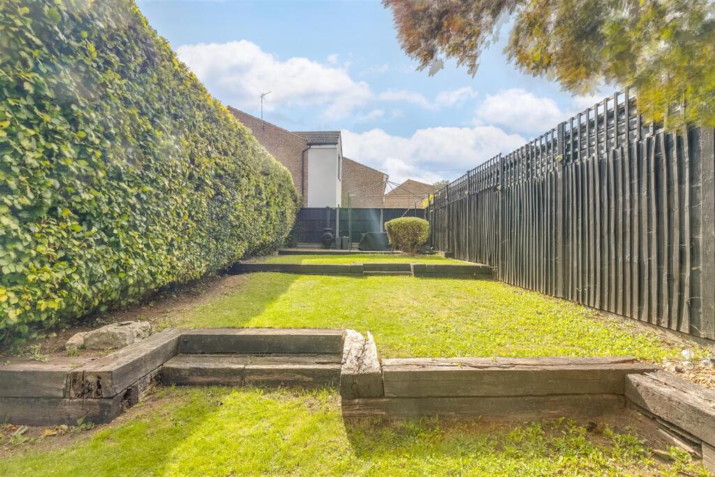 Halsey Drive 120-2.jpg