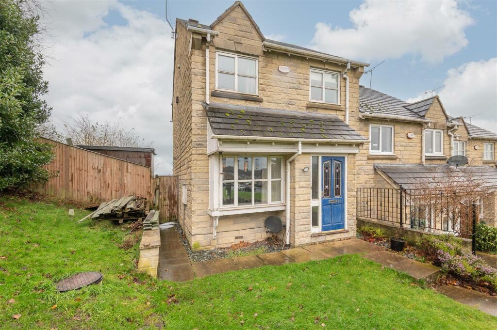 03 - 28 Bracken Way HX5 9QH.jpg
